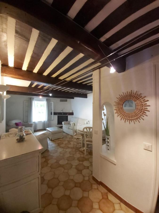 Eblouissant Appartement Au Calme D'Une Residence Avec Piscine Idealement Situe Au Pied Du Colorado Provencal Dans Le Prestigieux Luberon Rustrel Exteriör bild