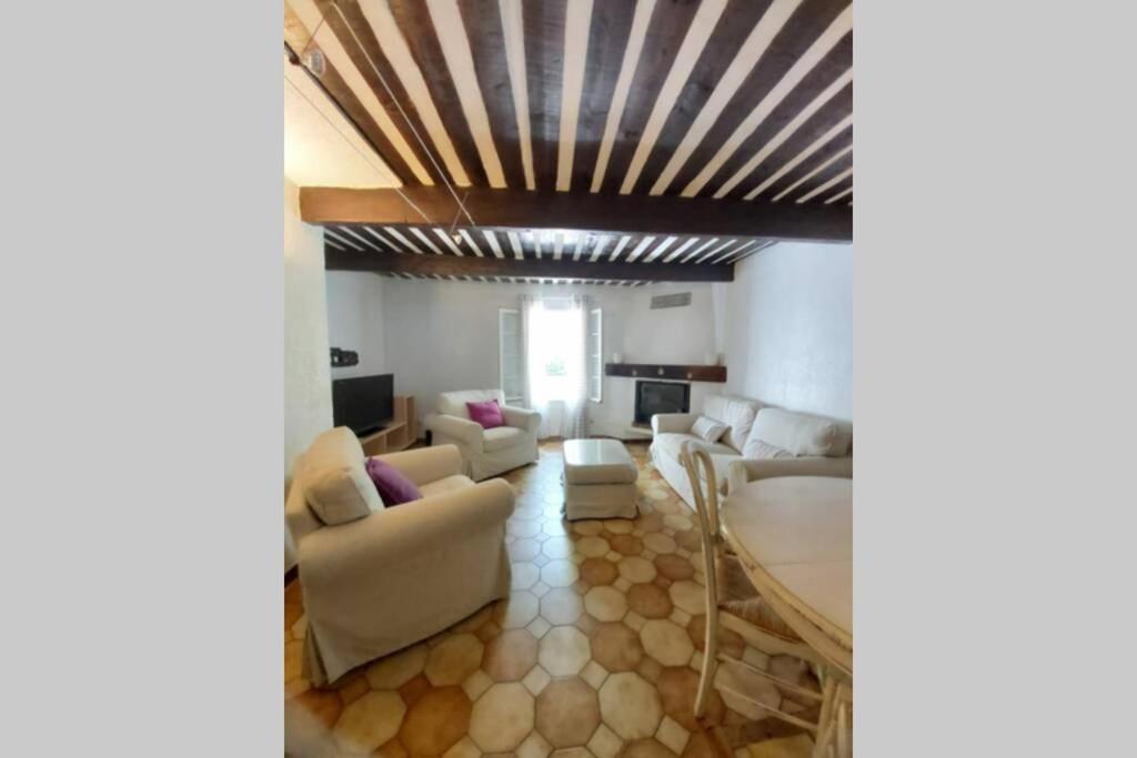 Eblouissant Appartement Au Calme D'Une Residence Avec Piscine Idealement Situe Au Pied Du Colorado Provencal Dans Le Prestigieux Luberon Rustrel Exteriör bild